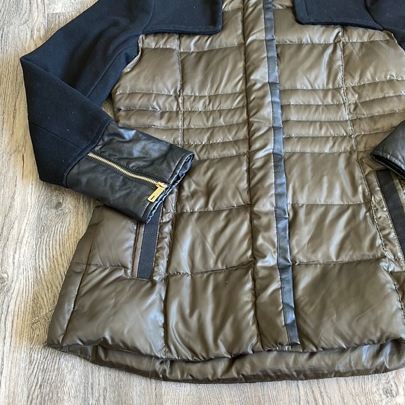 Kennith Cole Women’s Army Green and Black Duck Down Wool Jacket, size medium - Picture 3 of 15